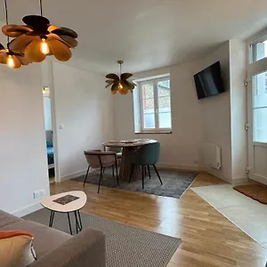 Des Au Coeur De - Entier Appartement Dinard